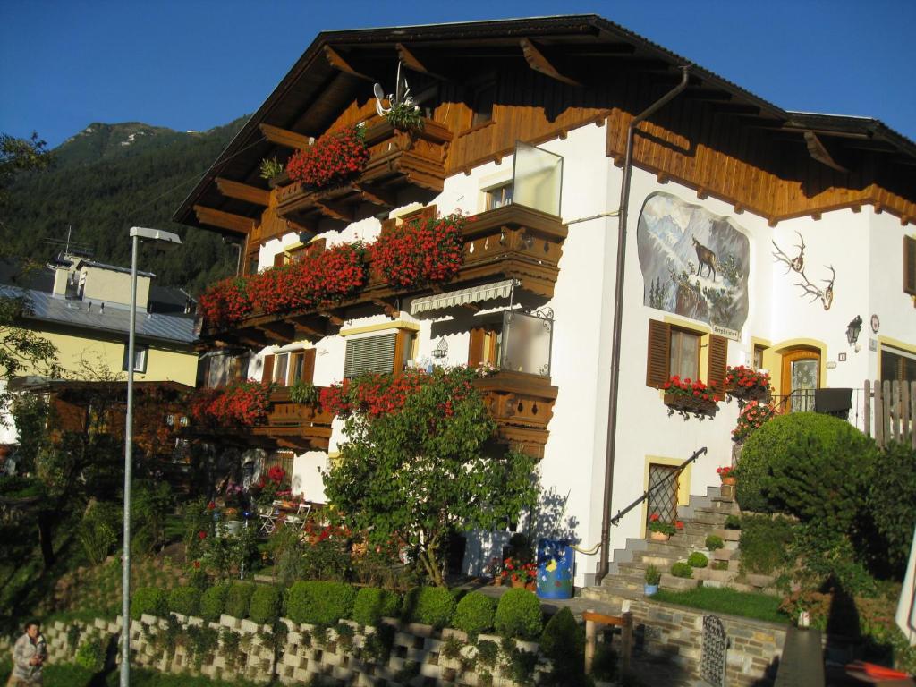 Гостевой дом Haus Bergheimat - Familie Oberacher Фульпмес Экстерьер фото